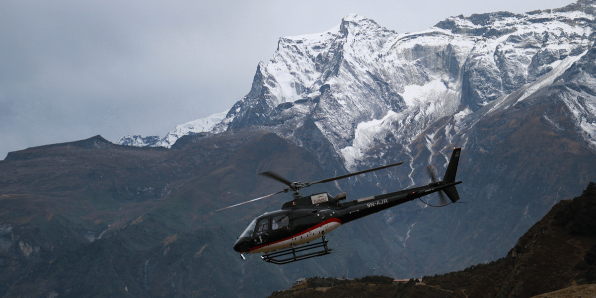 Everest Helicopter Return Image